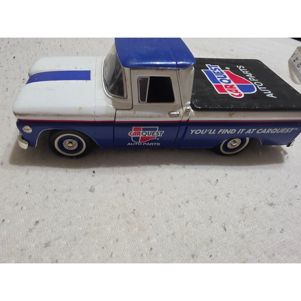 Liberty Classics 1960 GMC Truck Bank Carquest Auto Parts Limited Edition 1:24